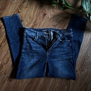 Dark Wash American Eagle Skinny Jeans